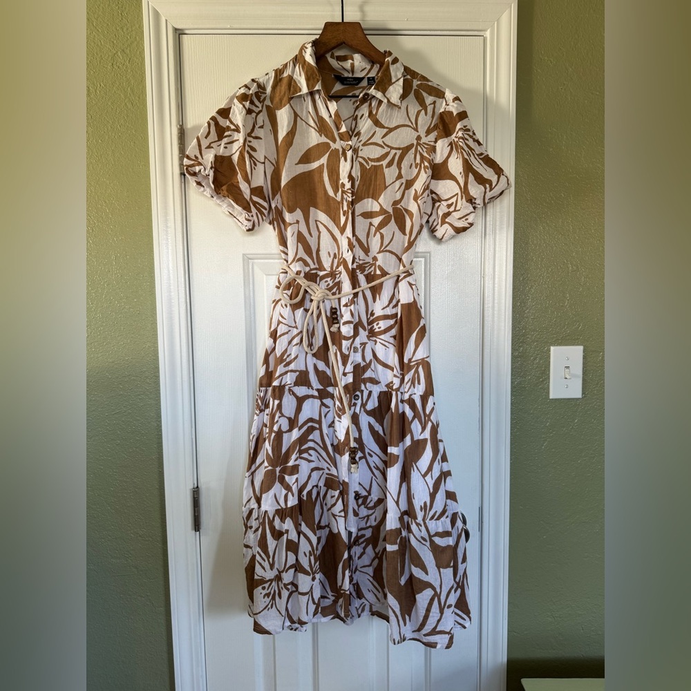 100% cotton Mlle Gabrielle Brown and White Floral Maxi Dress size M
